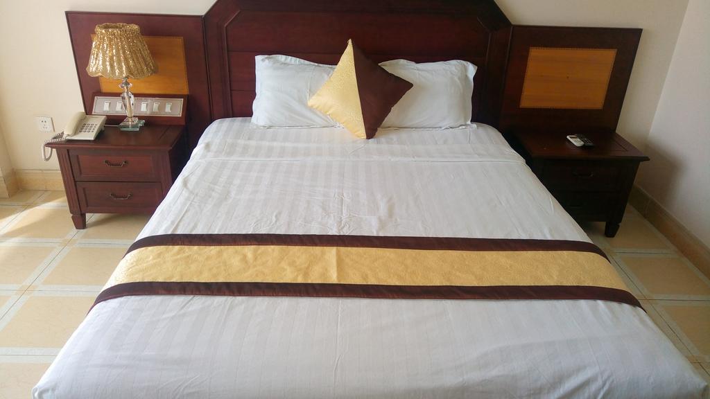 Hung Long Harbour Hotel Cat Ba Dong Khe Sau Dış mekan fotoğraf